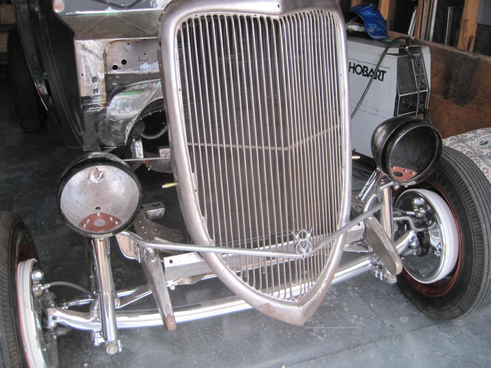 Headlight  V8 Bar 009.JPG