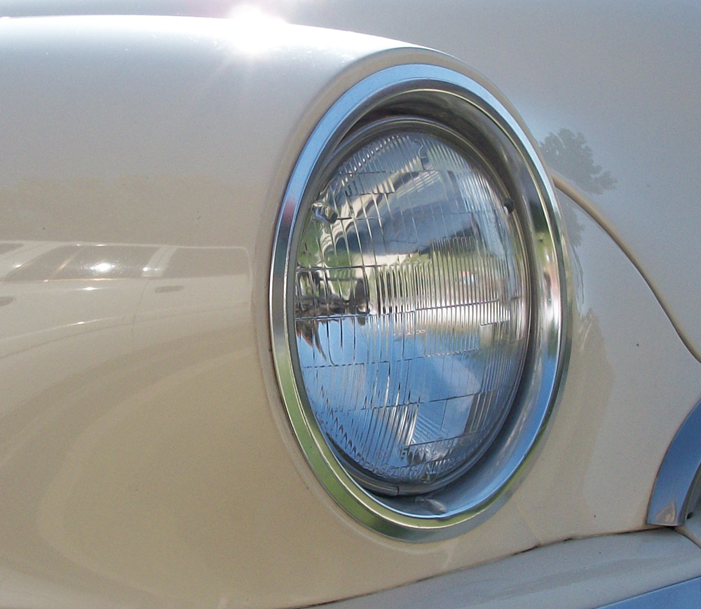 Headlight2.jpg