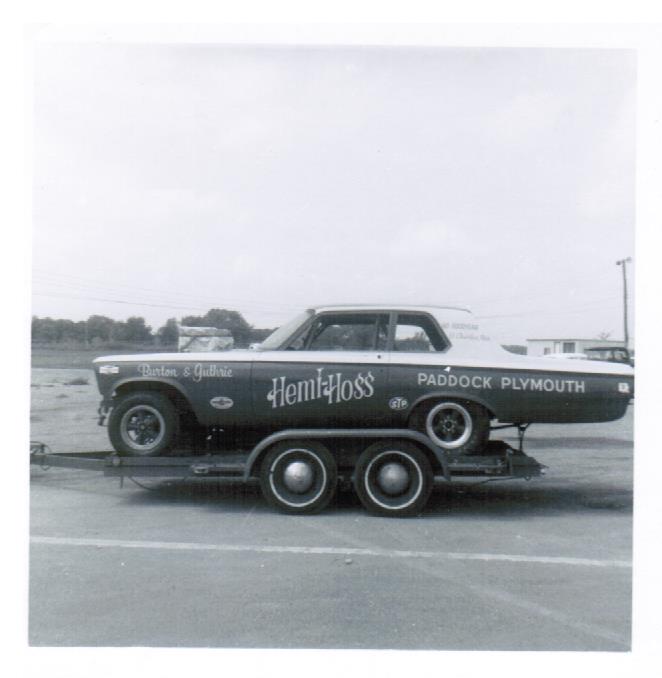 Hemi Hoss FX Plymouth 001.jpg