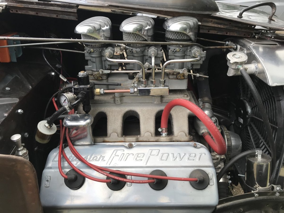 hemi motor1.jpg