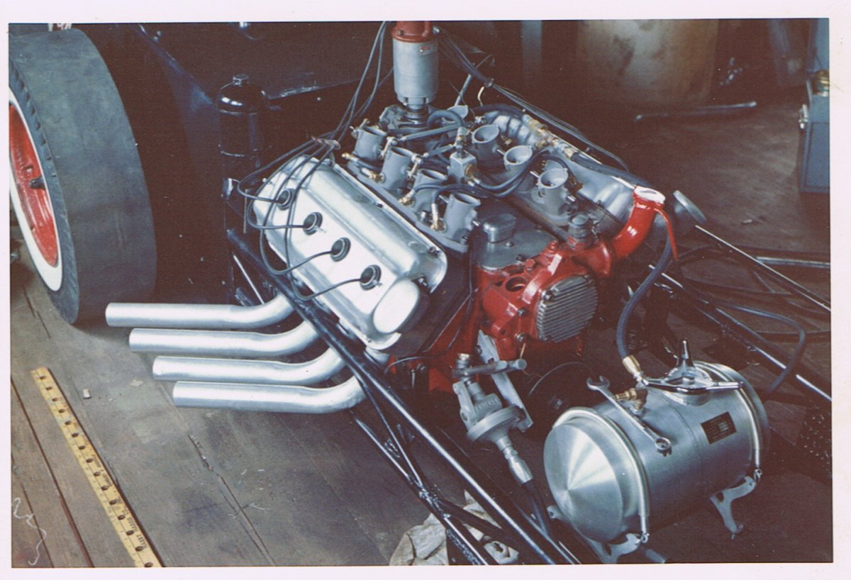 hemi15 dino2.jpg