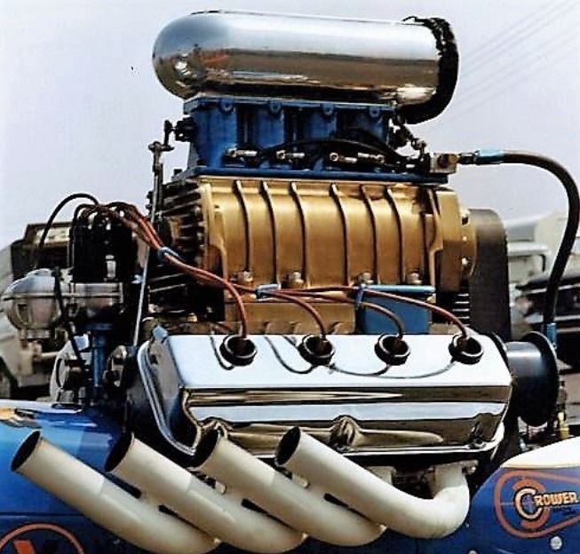 hemi2 int.JPG