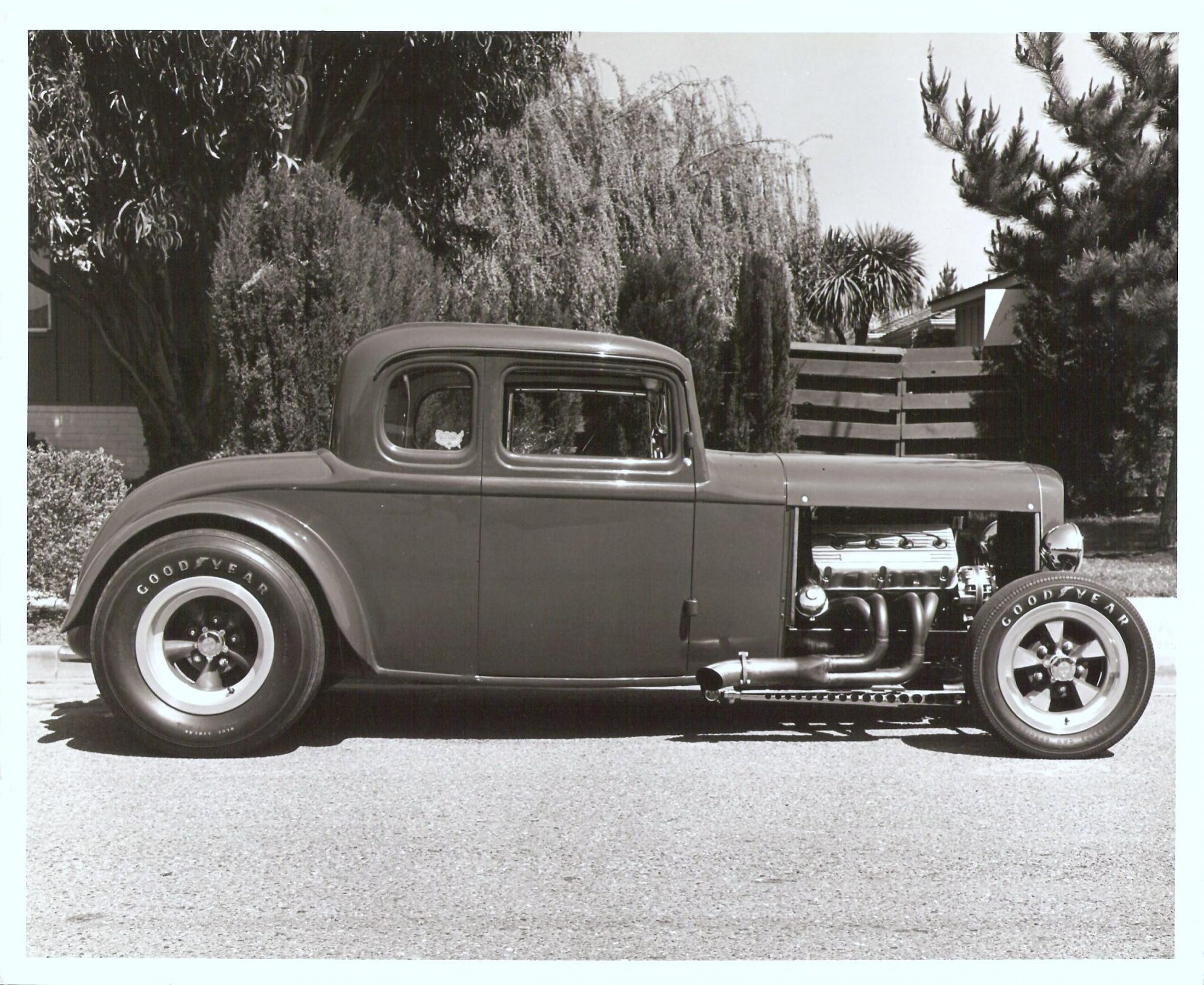 HEMI32 with new (yet to be chromed) Sanderson headers - March 1970.jpg