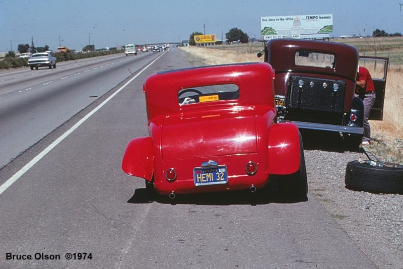 HEMI32 Wreck on the way to '74 Nats.jpg