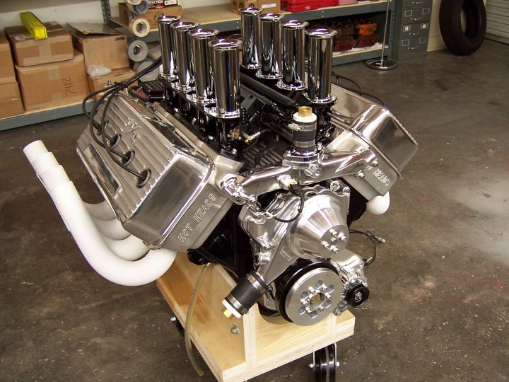 hemi8int.jpg