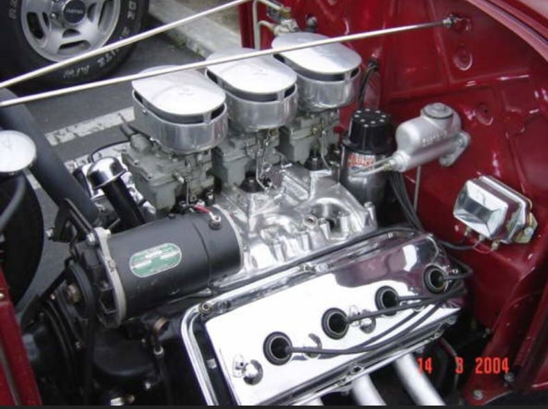 hemi9 int.JPG
