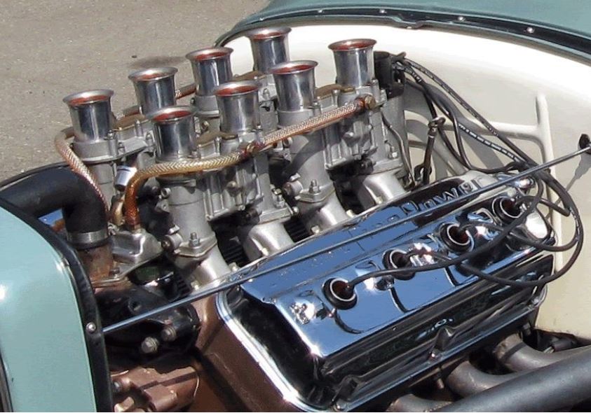 hemi9int.JPG