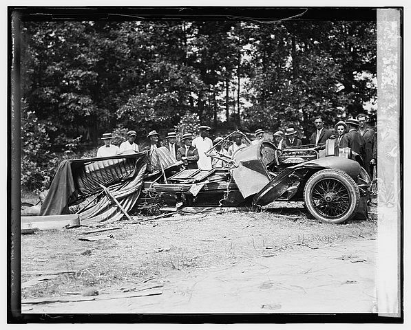 historic_american_junkyard_and_crash_photos07.jpg