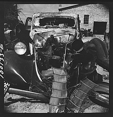 historic_american_junkyard_and_crash_photos21.jpg