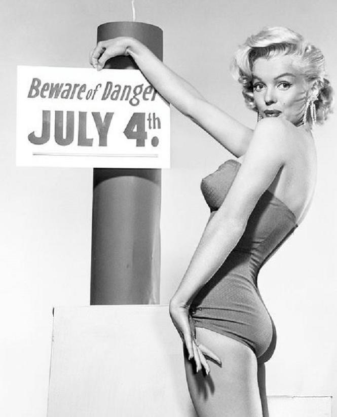 holiday 4th July cheesecake 111a.jpg