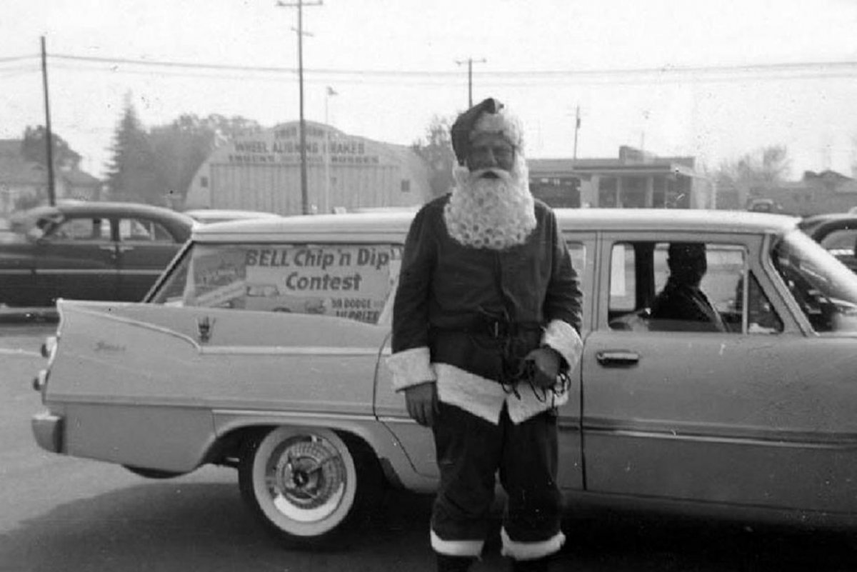 holiday Christmas car 1957 Christmas Mopar wagon Plymouth.jpg