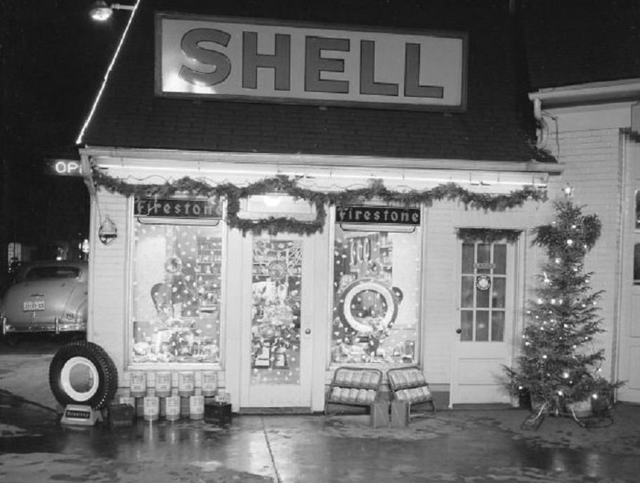 holiday Christmas car gas station 1952 Shell @ Christmas.jpg