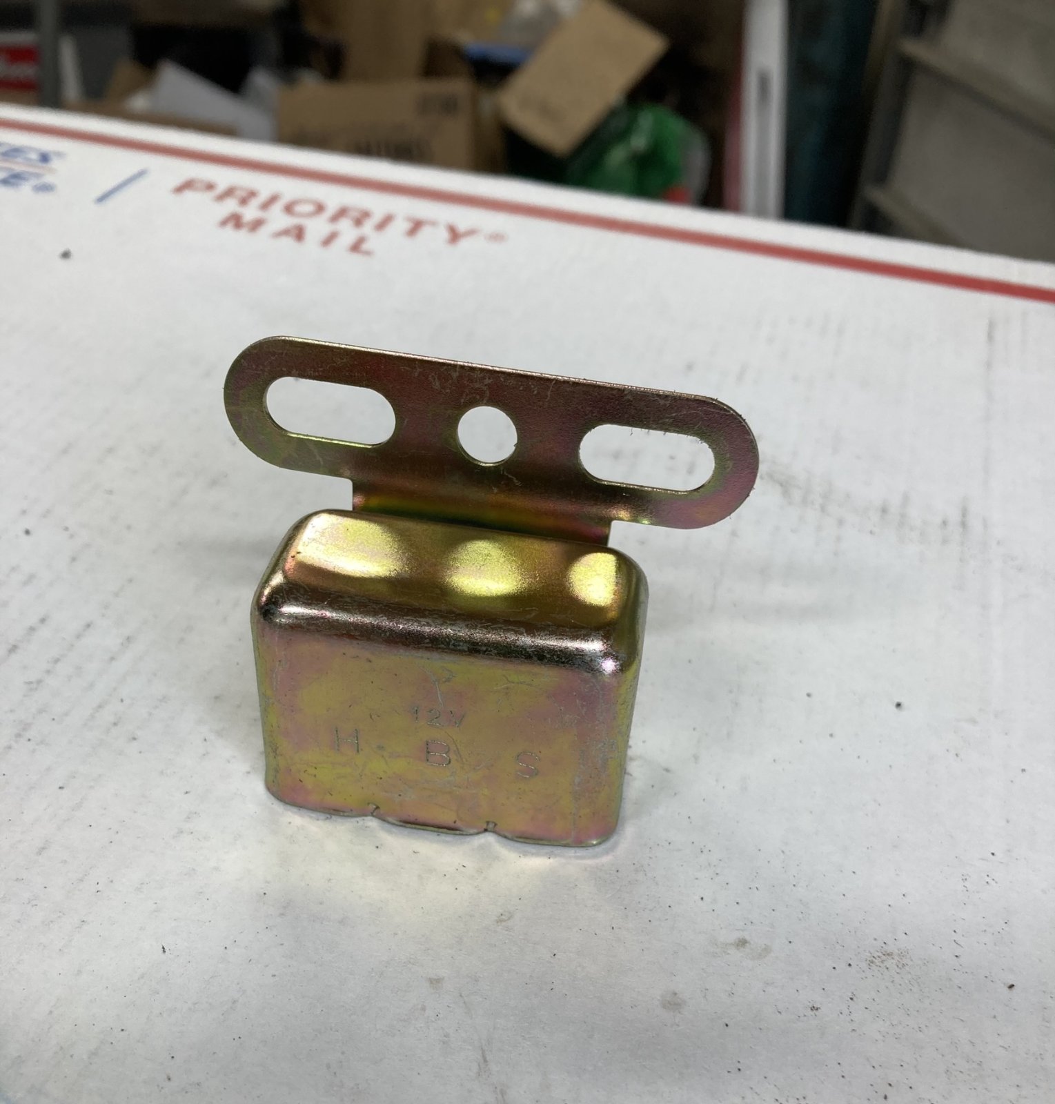 Horn Relay Lid New.JPEG