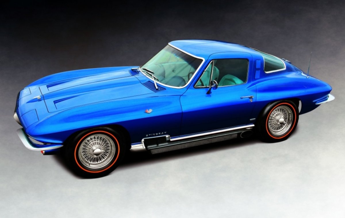 hot 1corvette_gm_styling_coupe_1964.jpg