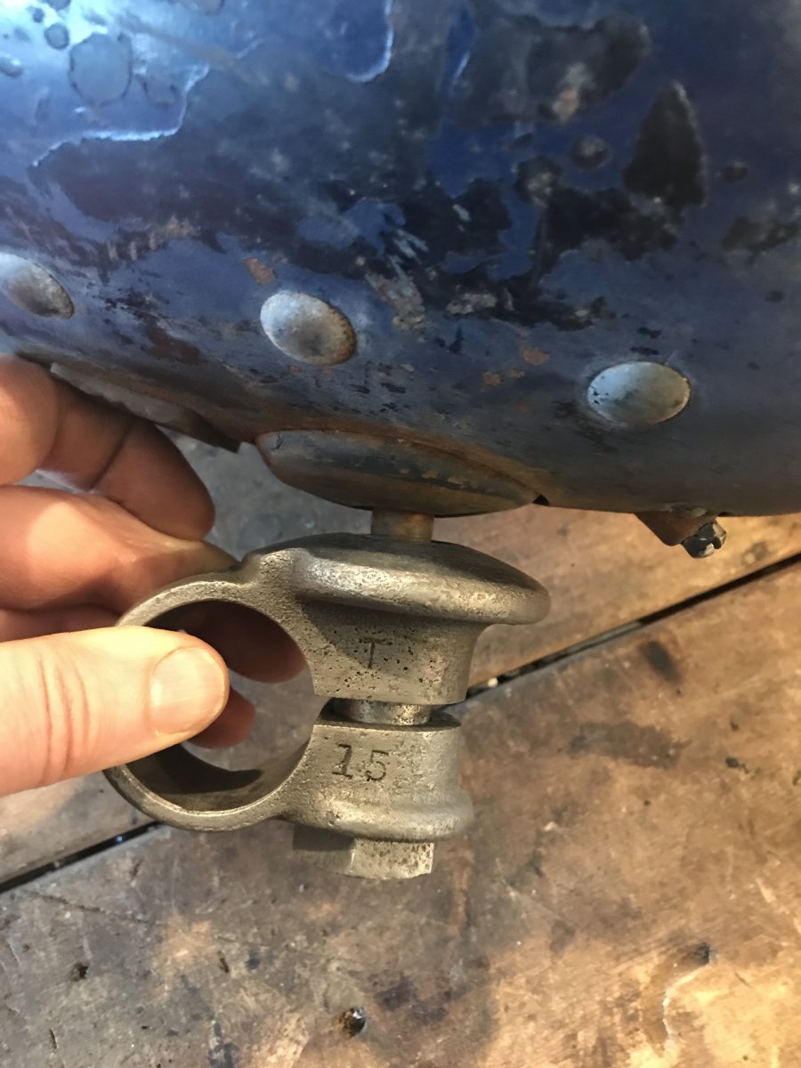 How-it-fits closeup.JPG