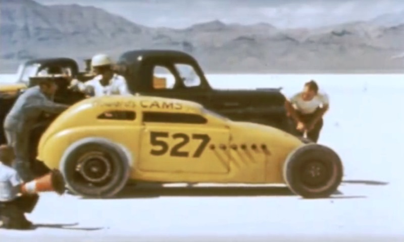 Howard Johansen's #527 Crosley @ Bonneville '51.jpg