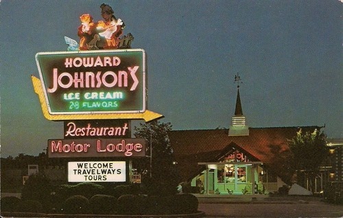 Howard Johnsons sign.jpg