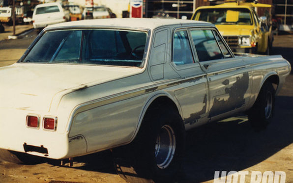 hrdp_0905_12_z-dodge_chargers_drag_team-.jpg