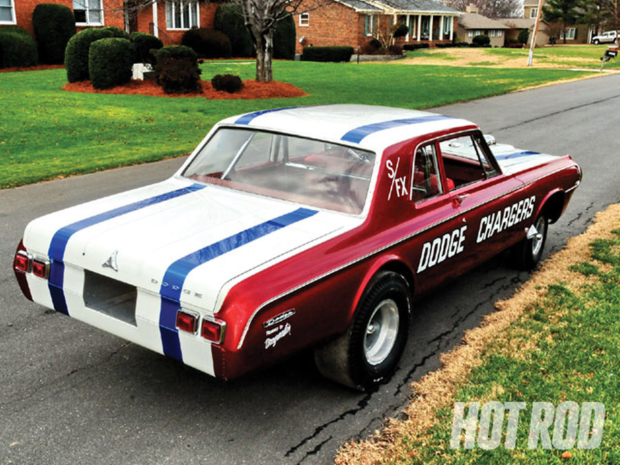 hrdp_0905_19_z-dodge_chargers_drag_team-.jpg