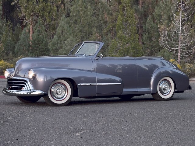 HRLC_01_z-1947_oldsmobile-.jpg