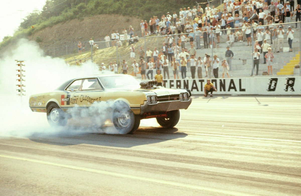 hurst hairy olds '66.jpg