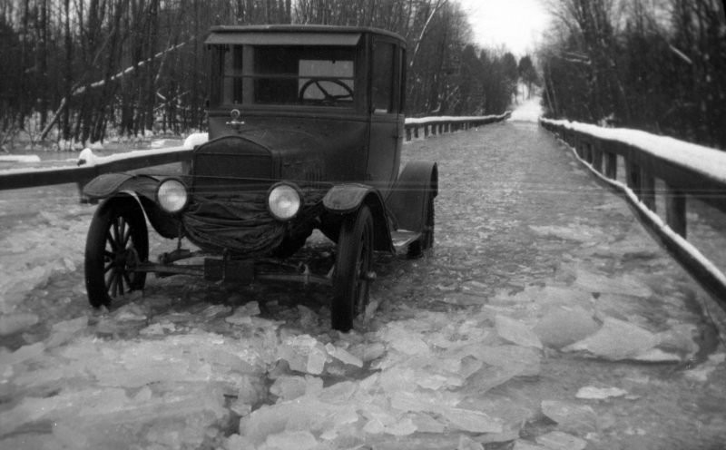 ice on bridge from hi waters.jpg