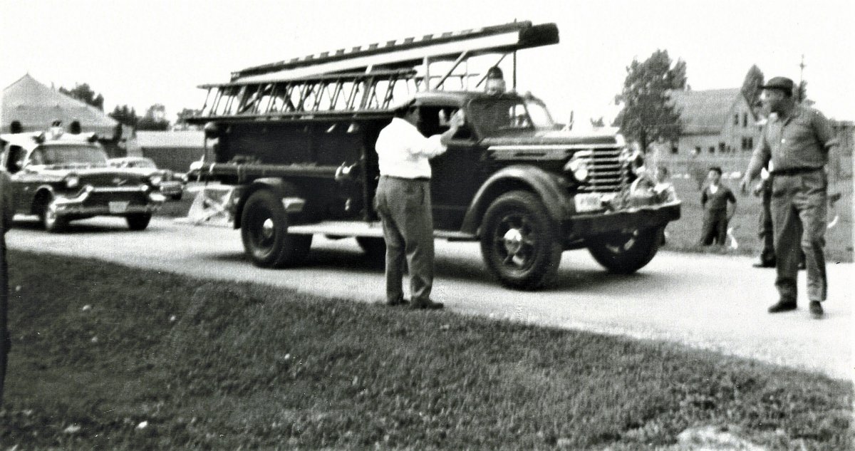 IHC Firetruck (2).jpg