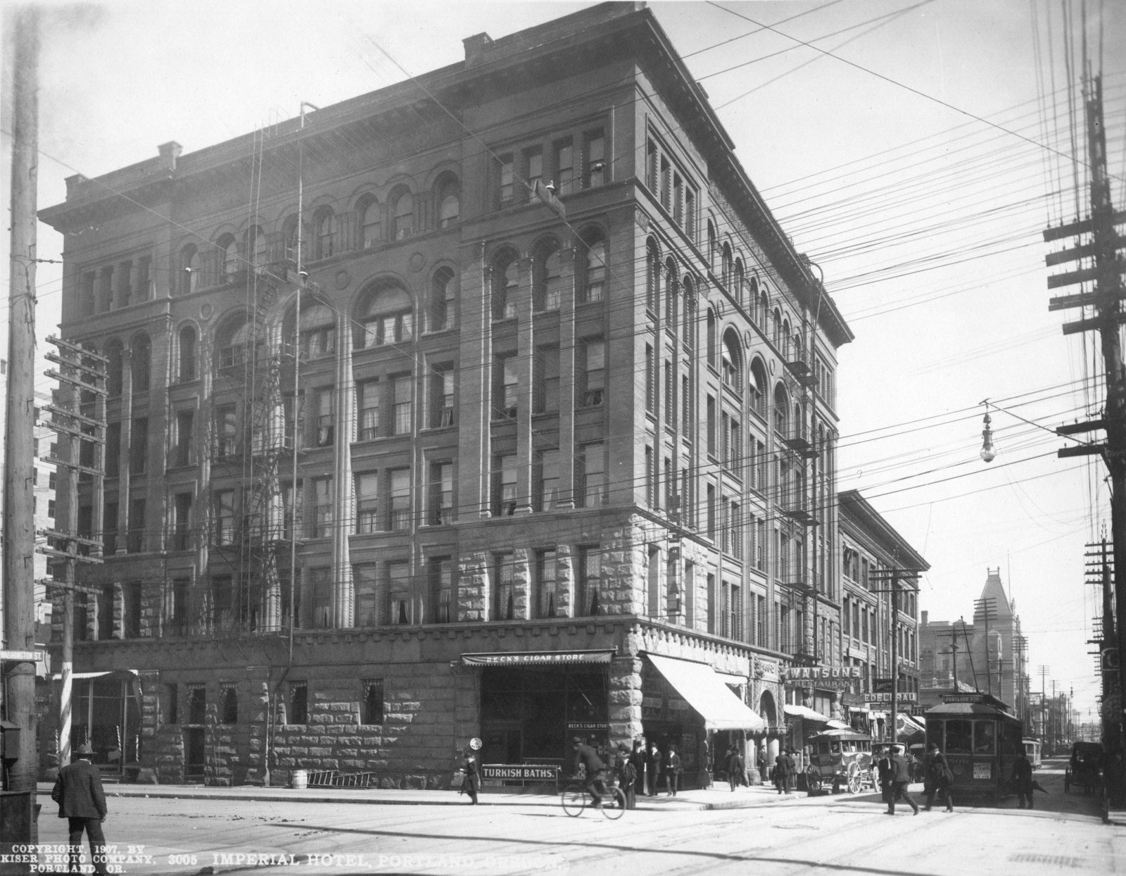 imperial hotl c06.jpg
