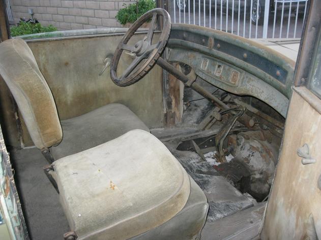 inside model U.jpg