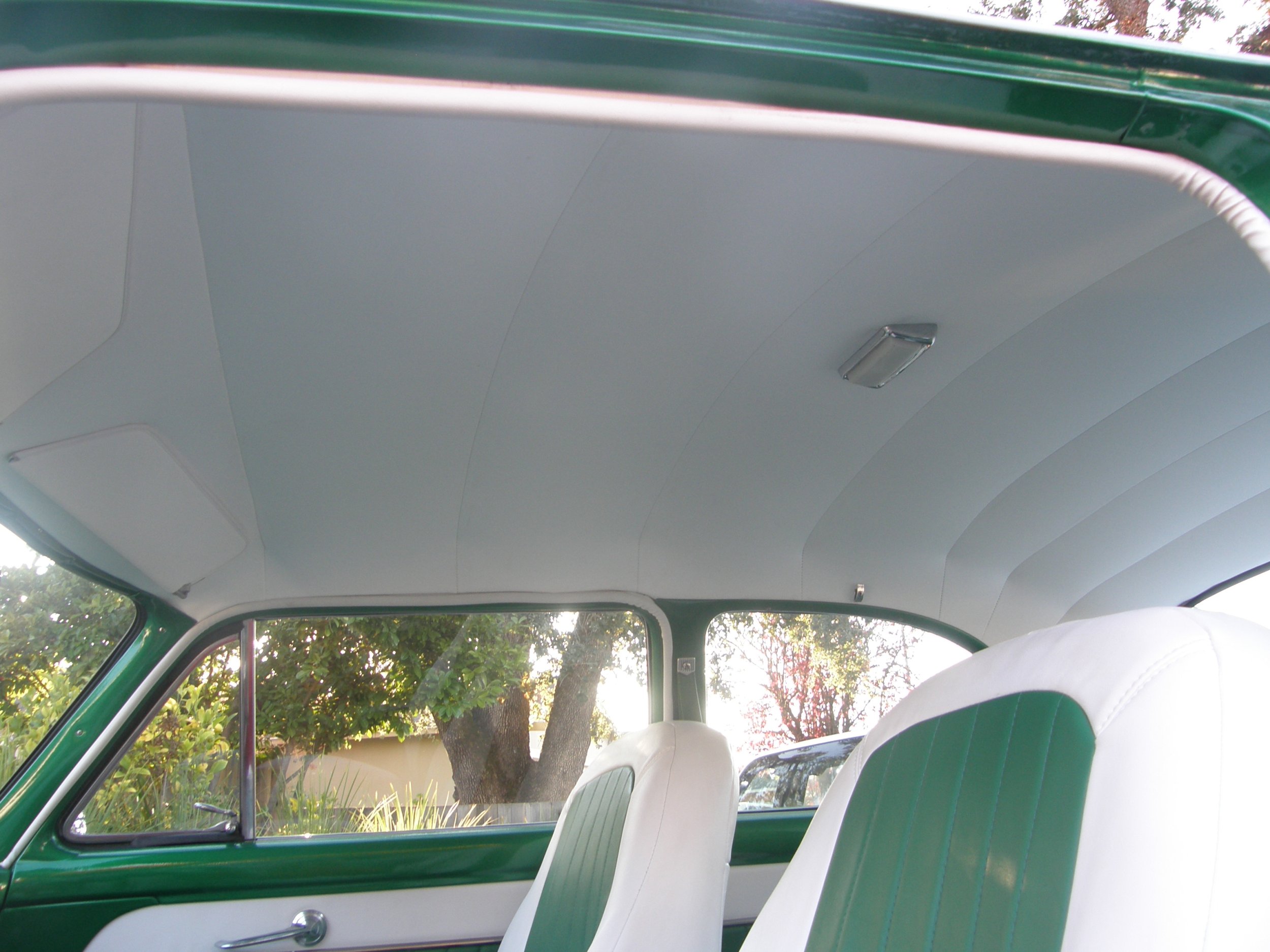Interior 2.JPG