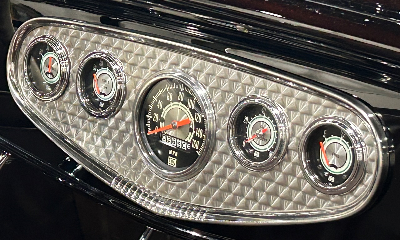 Interior - Dash insert with SW Blue Line Gauges.JPG