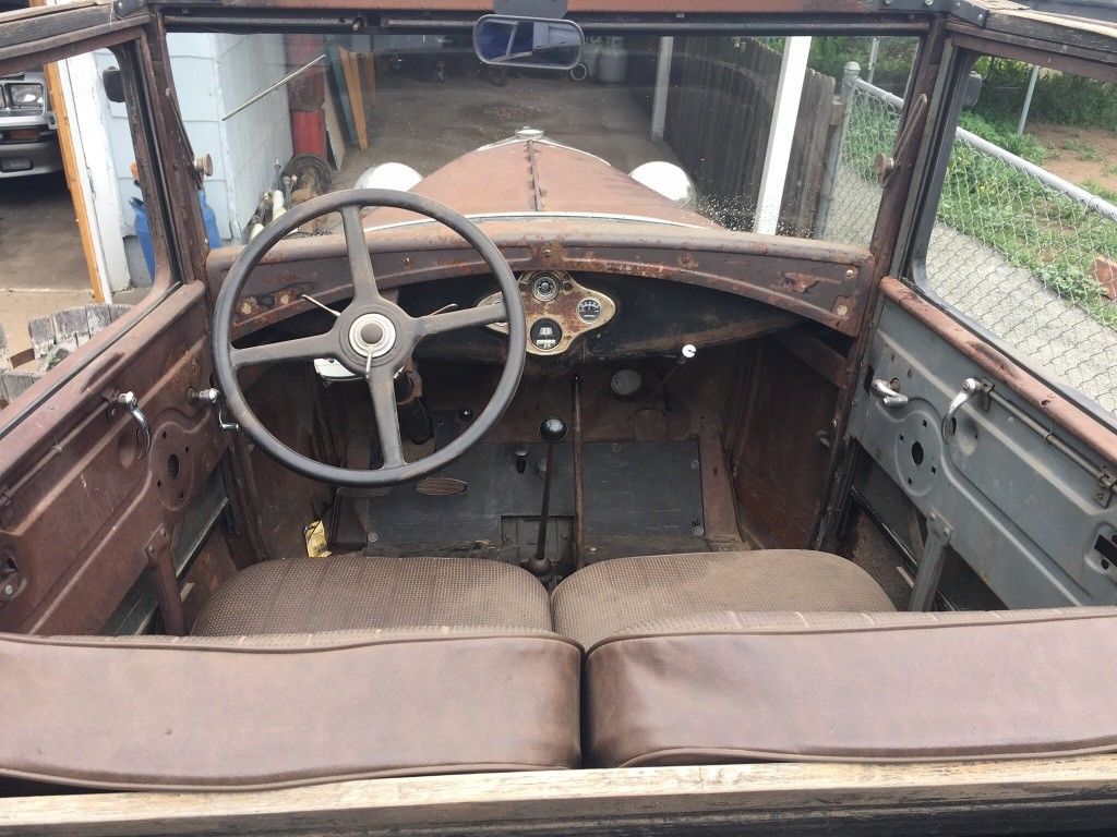 Interior.jpg