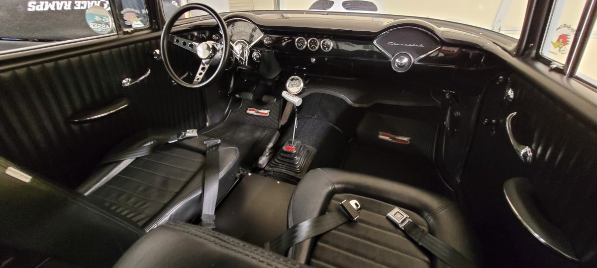 interior.jpg