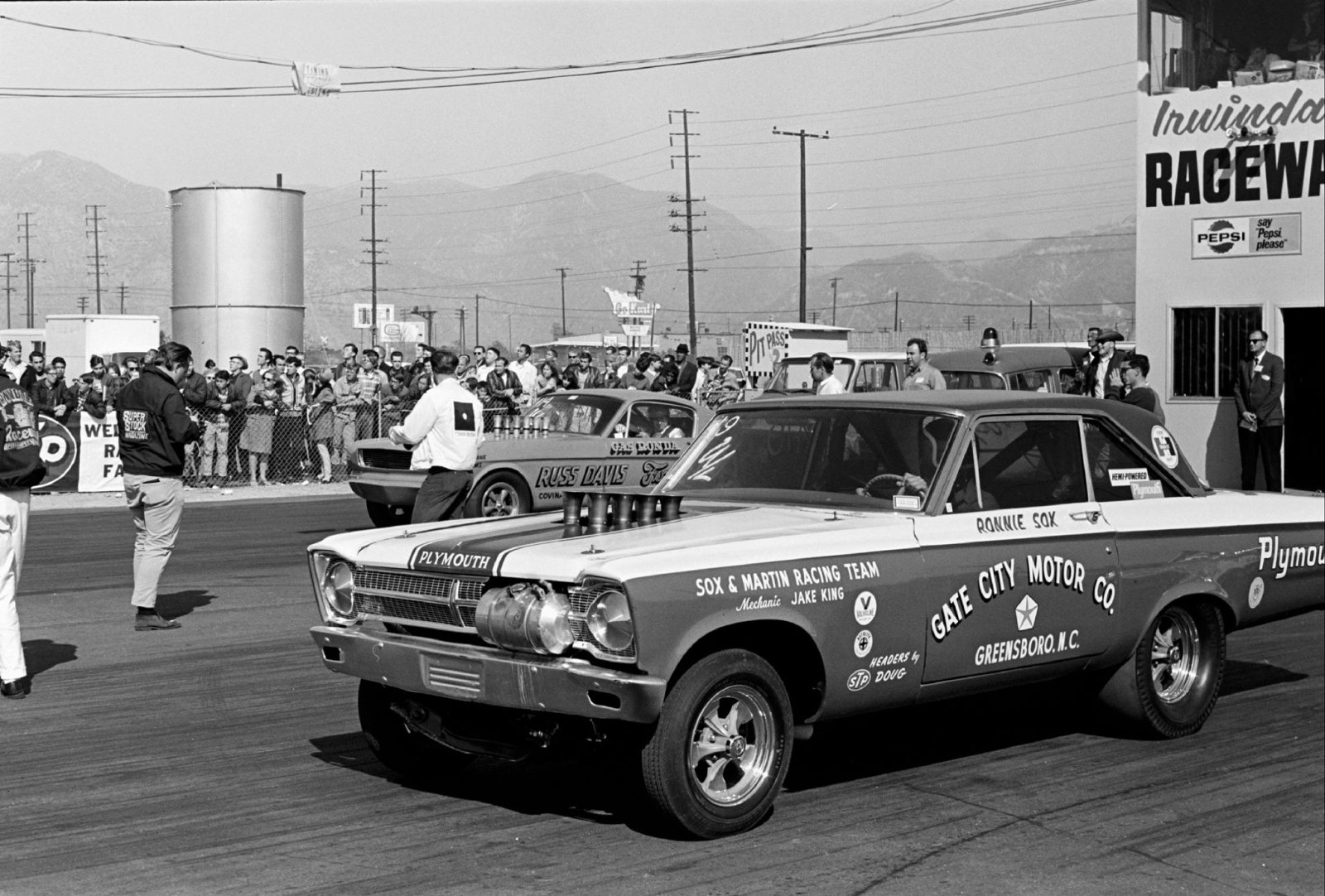 irwindale sox vs gas.jpg