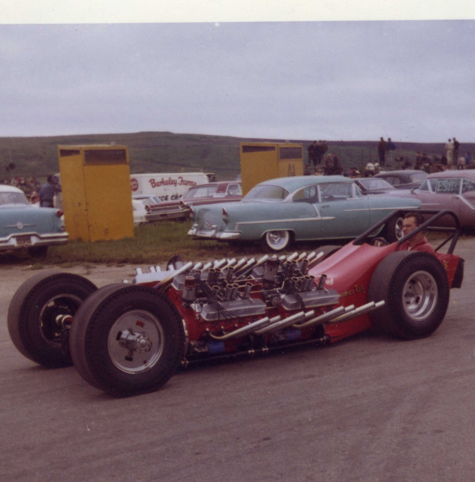 IVOs 4ENG DRAGSTER 3rd HMB CHAMPIONSHIPS 5 26 1963.jpg