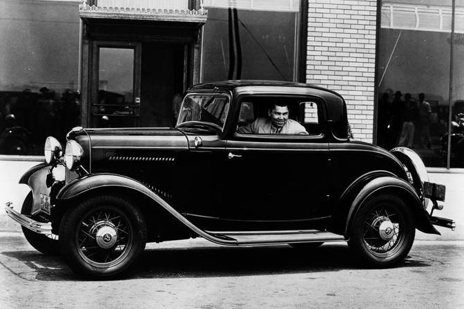 Jack-Dempsey-1932-Ford-Deluxe-Coupe.jpg