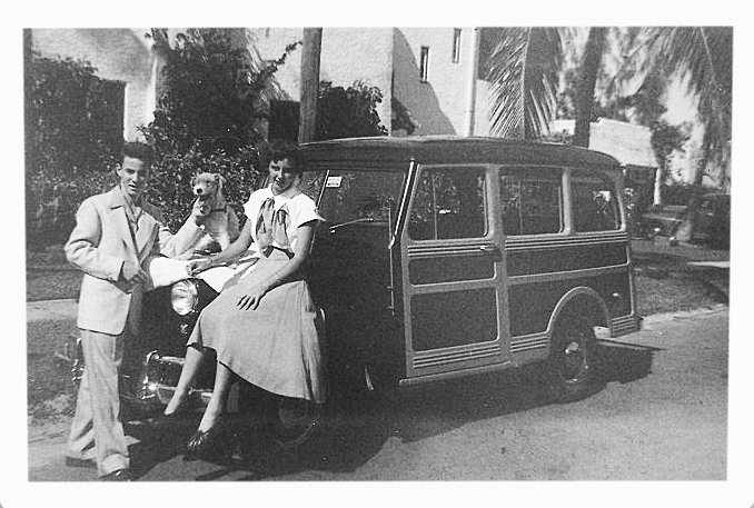 jeep woody.jpg