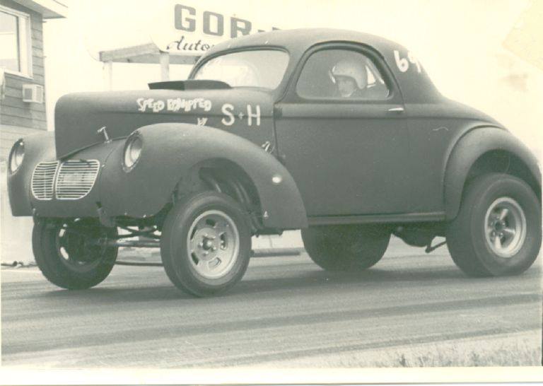 Jeffs Coupe at Niagria.jpg