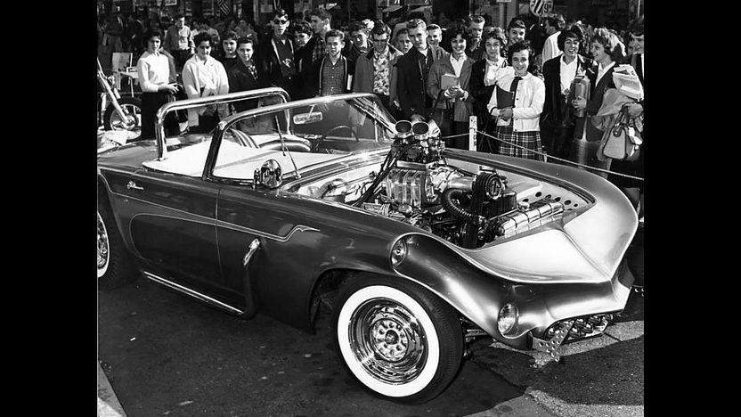 jerry anoliks 55 t bird. black & white.jpg