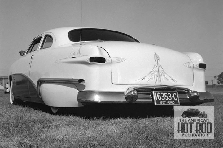 John Cassaubon's '50 Ford by Clarkaiser Customs (by Tom Medley).jpg