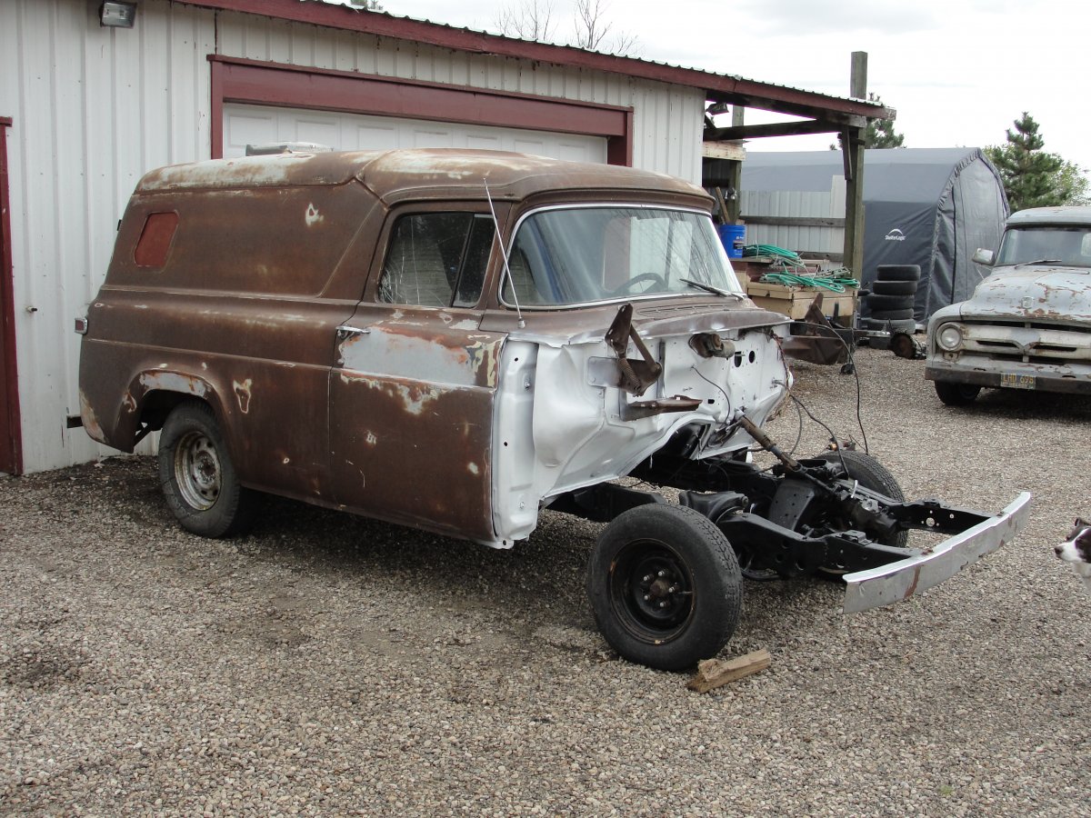 Kathy's 1956 f-100 panel 001.JPG