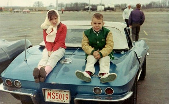 Kids on dads vette.jpg