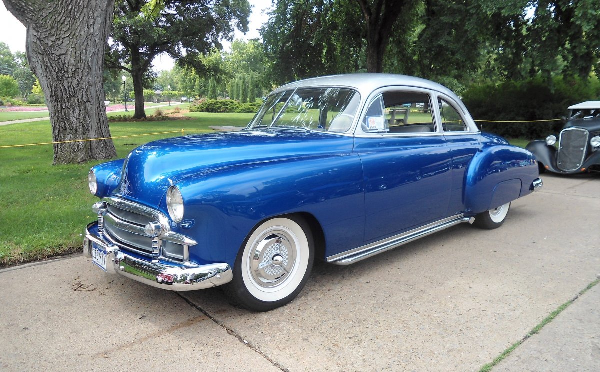 KKOA 50 CHEVY COUPE BLUE FRONT.jpg