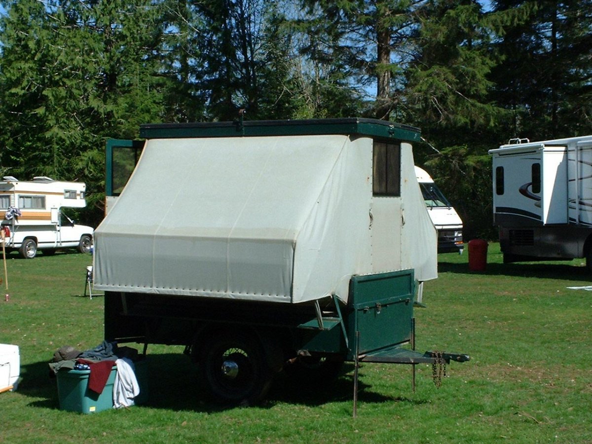Kozy-Kamp.JPG