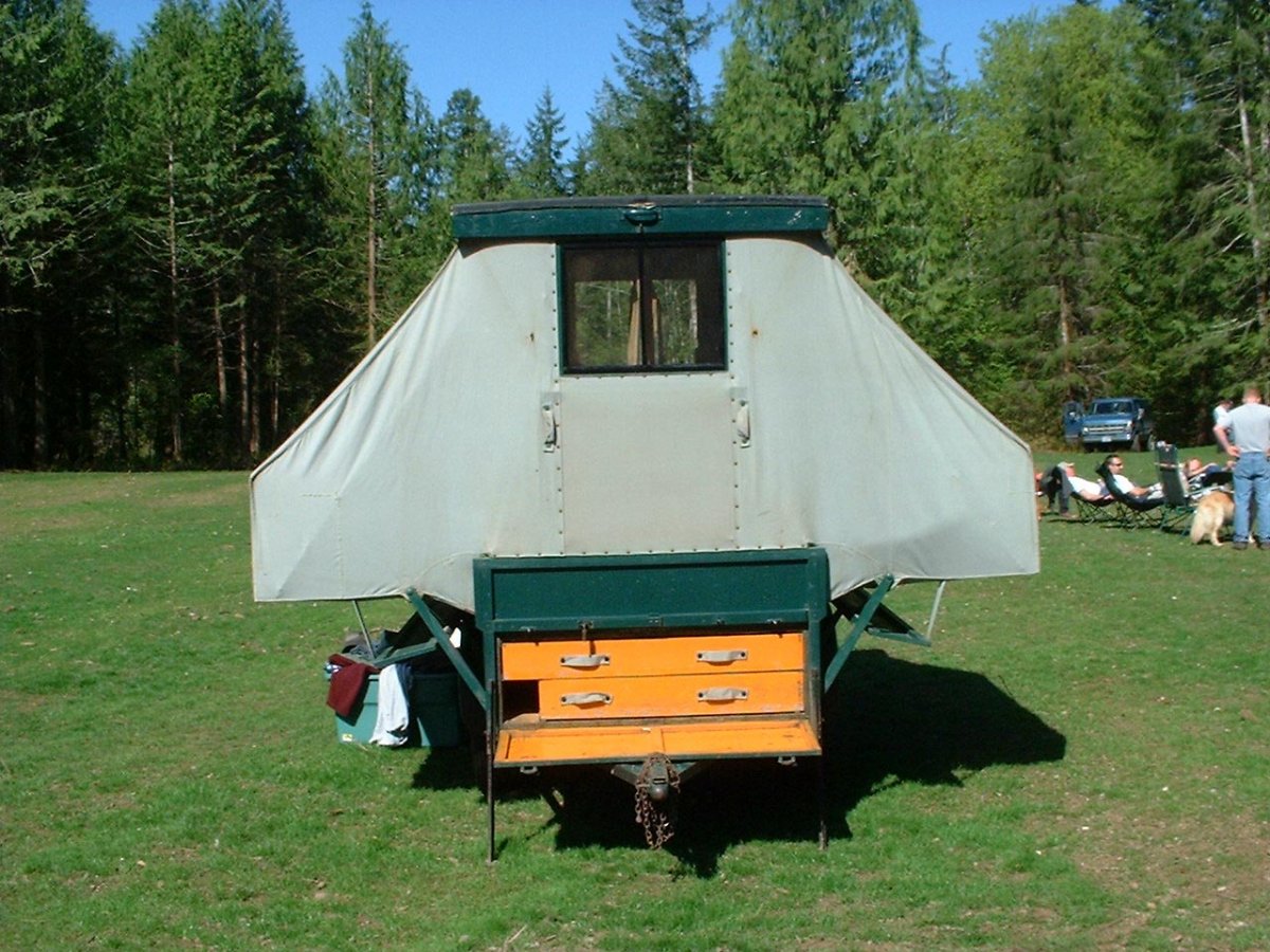 Kozy-KampUp Front.JPG