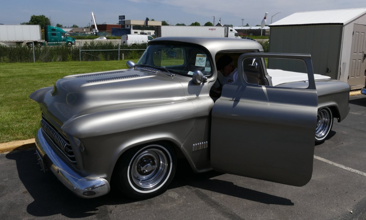 KUSTOM (27).jpg