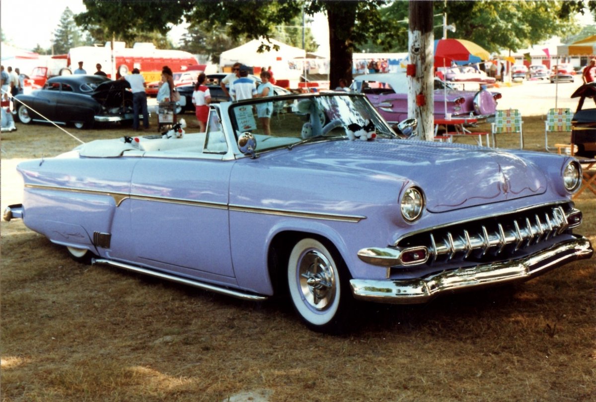 KUSTOM 3.jpg