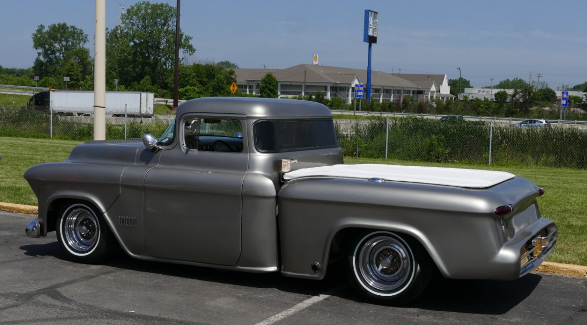 KUSTOM (6).jpg