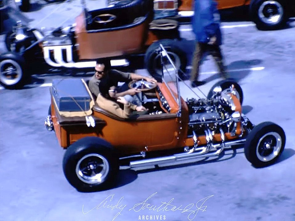 L.A Roadster Show & Swap Meet Hollywood Bowl June 18, 1967 Andy Southard Jr Archives.jpg