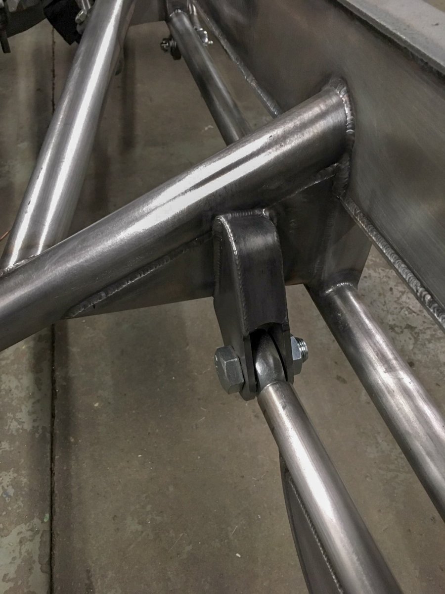 Ladder Bar Front Mount  2 - Model A Ford Chassis.jpg